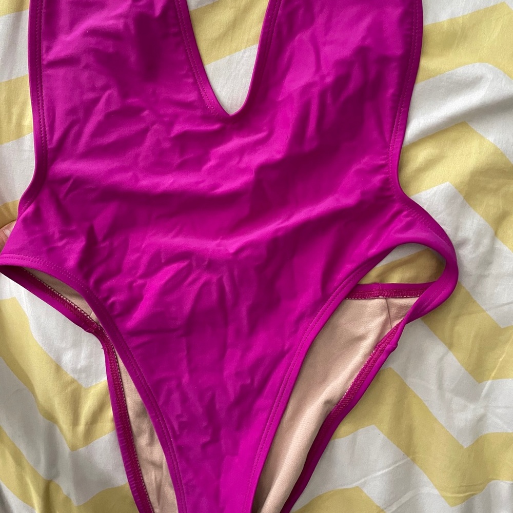 Sam swimsuit